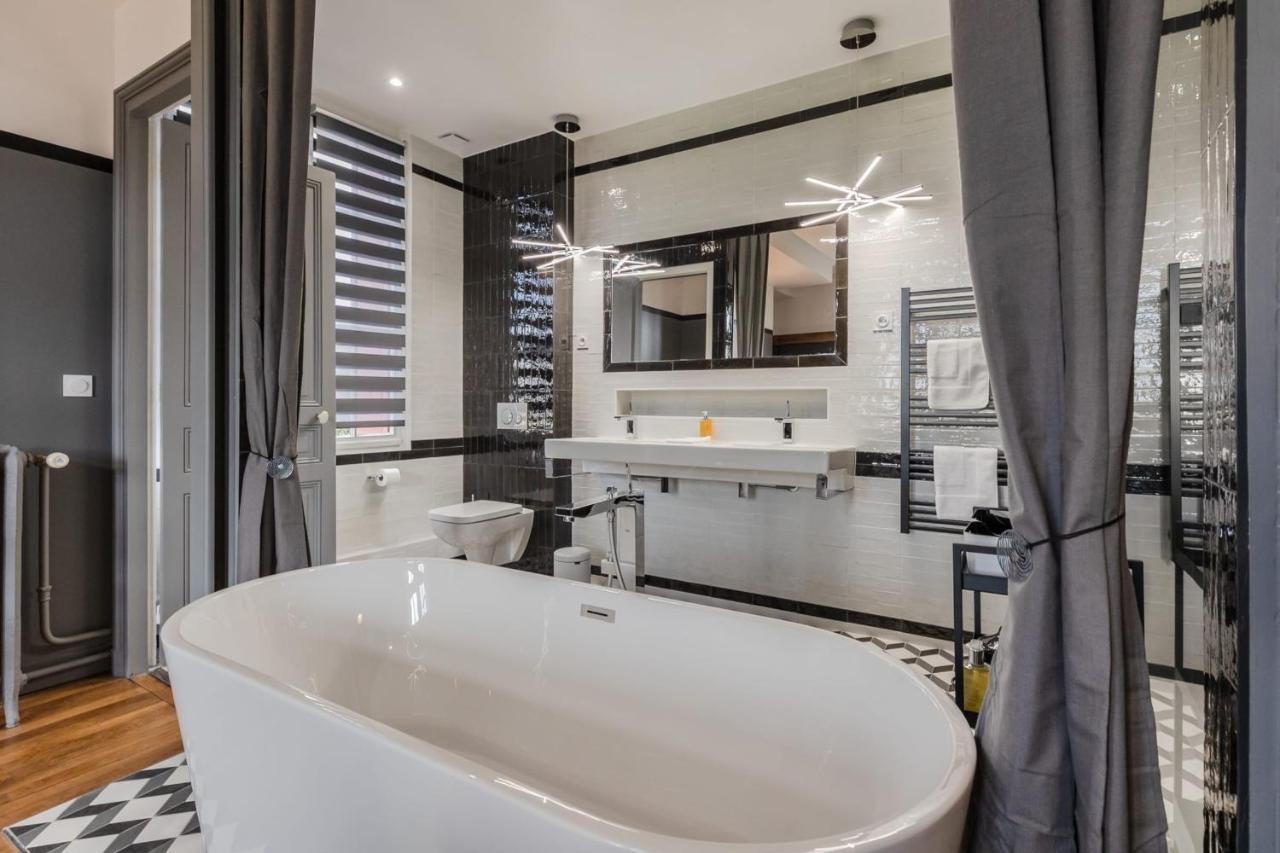 Le Manoir Des Embruns 14P - Location N1- Terrace- Public Parking 2 Min Villa Honfleur Luaran gambar